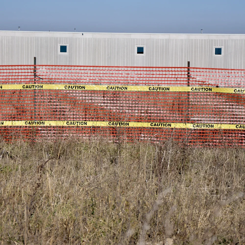 Barricade Fence - Oval Mesh - Image 4